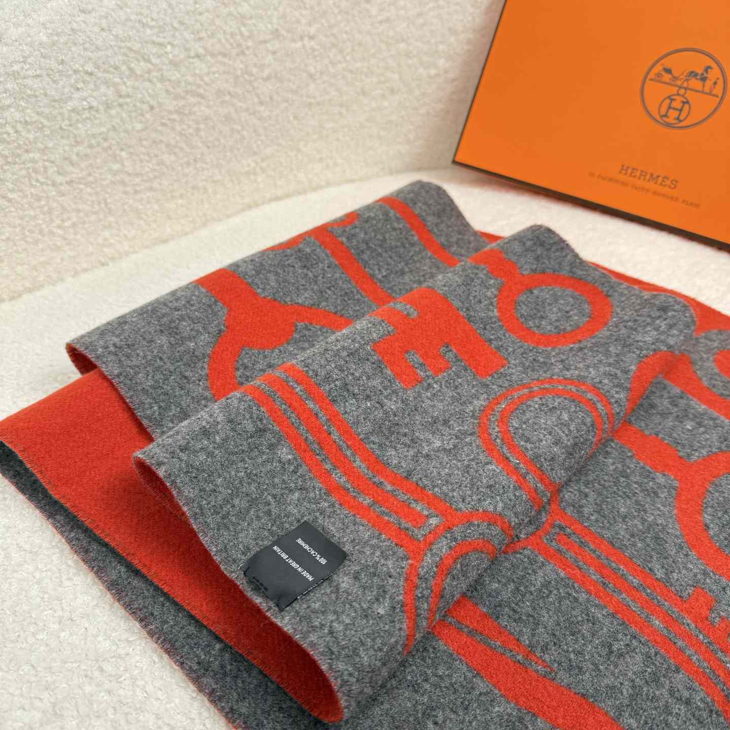Hermes Casaque Porte-Clefs Scarf - DesignerGu
