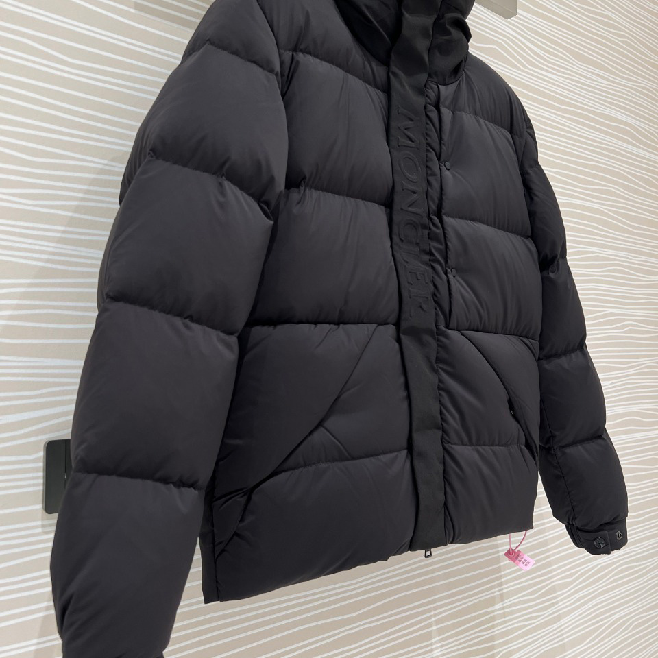 Moncler Madeira Hooded Short Down Jacket - DesignerGu