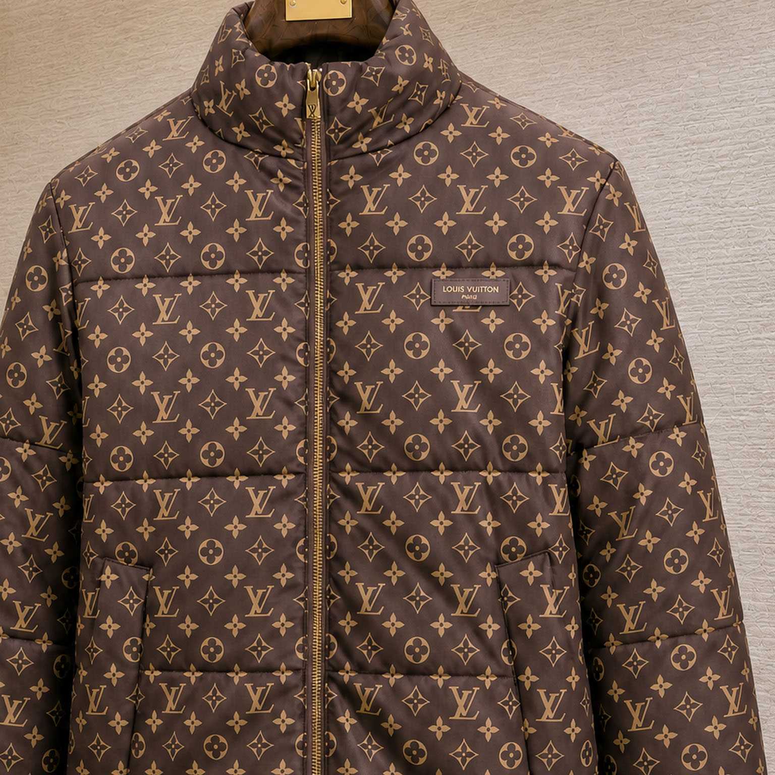 Louis Vuitton Vintage Effect Leather Track Top 1AK6UR - DesignerGu