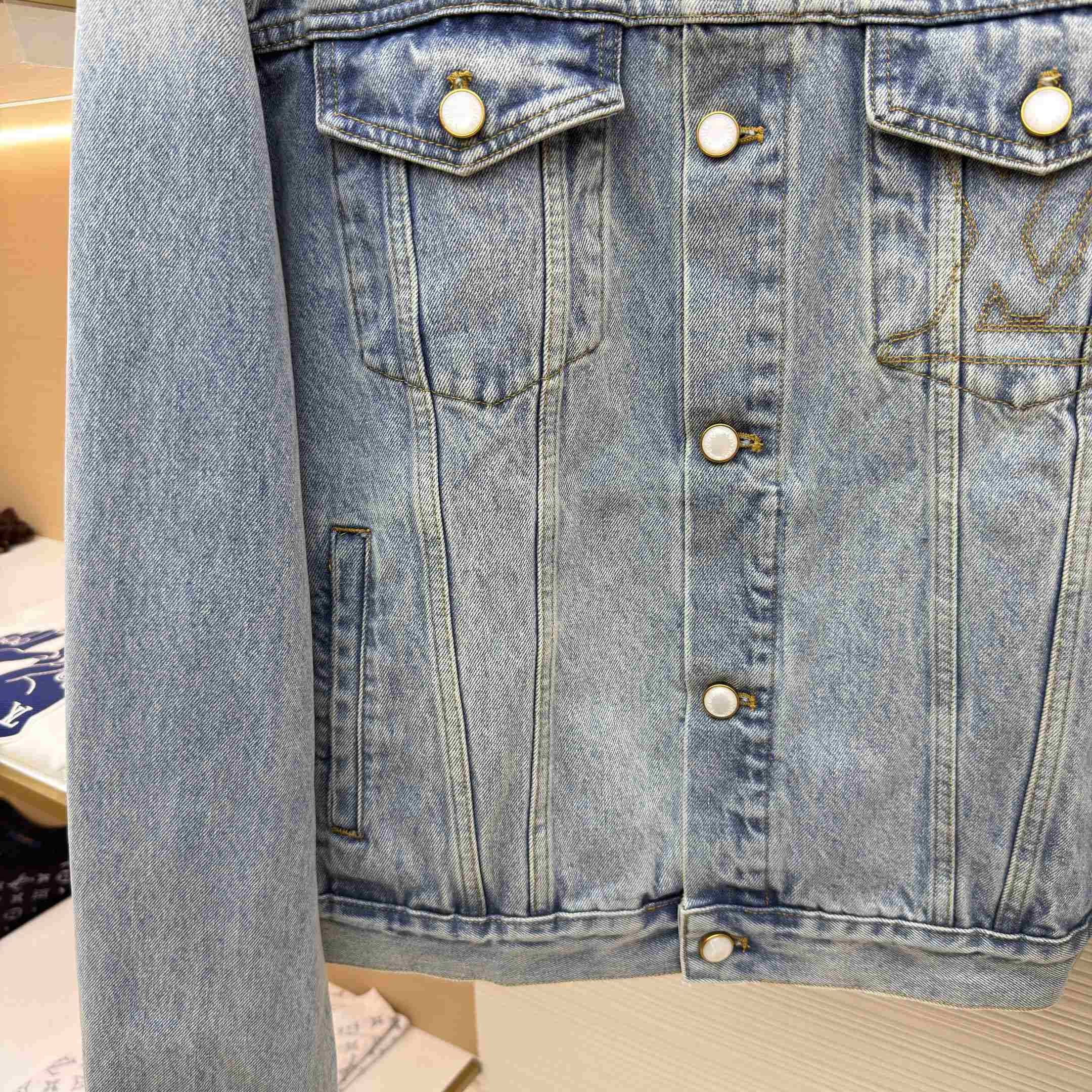 Louis Vuitton Chinese Valentine’s Day LV Denim Trucker Jacket 1AKOSU - DesignerGu