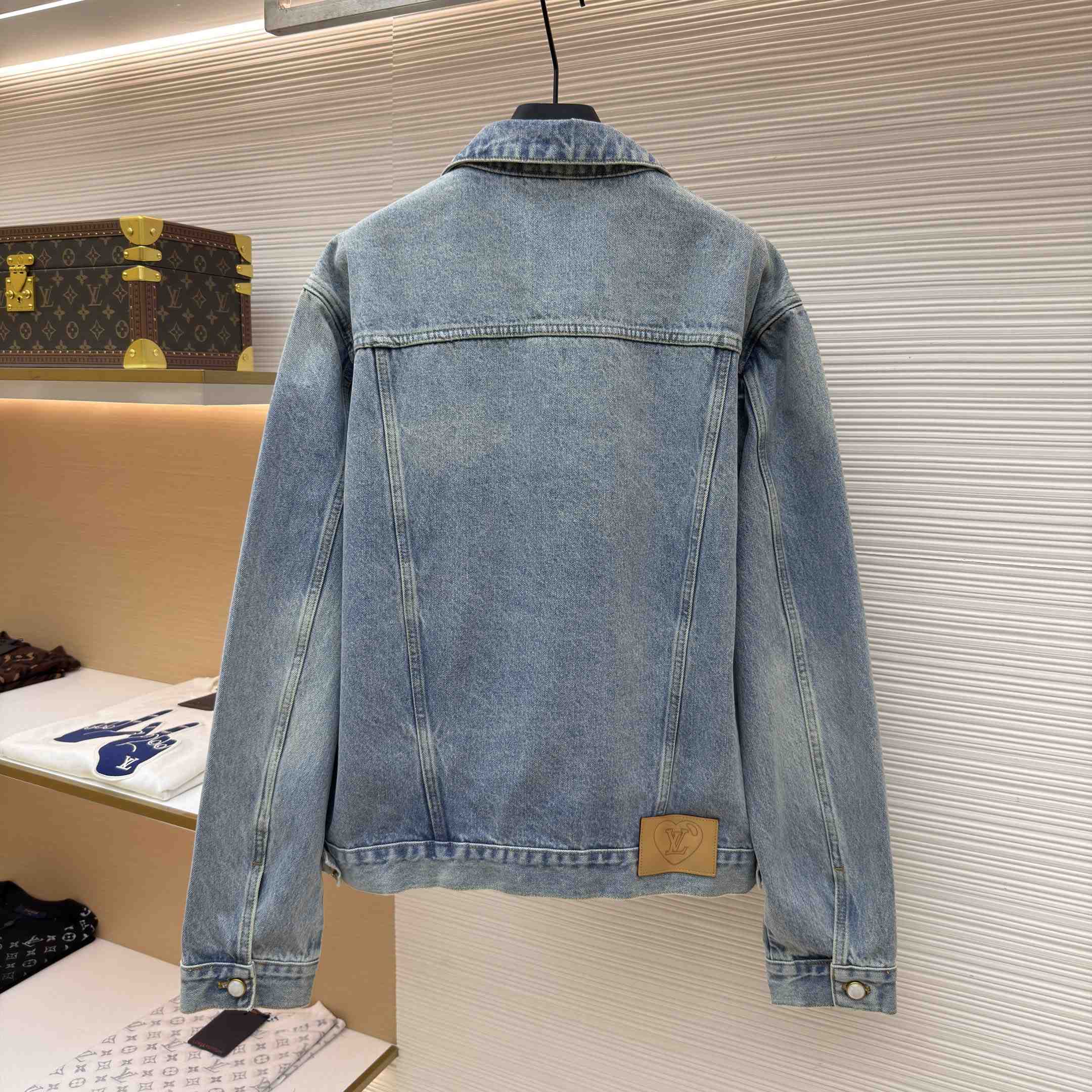 Louis Vuitton Chinese Valentine’s Day LV Denim Trucker Jacket 1AKOSU - DesignerGu