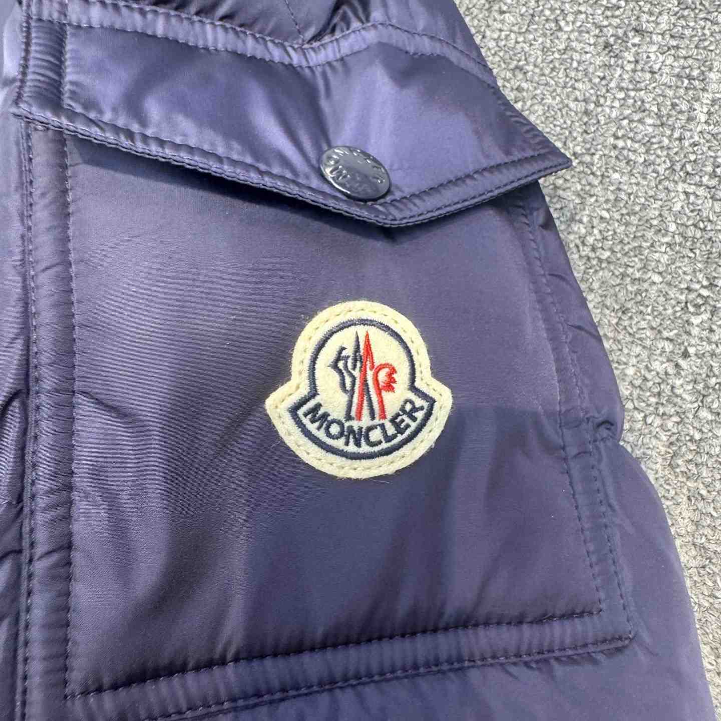 Moncler Maya Matte Short Down Jacket - DesignerGu