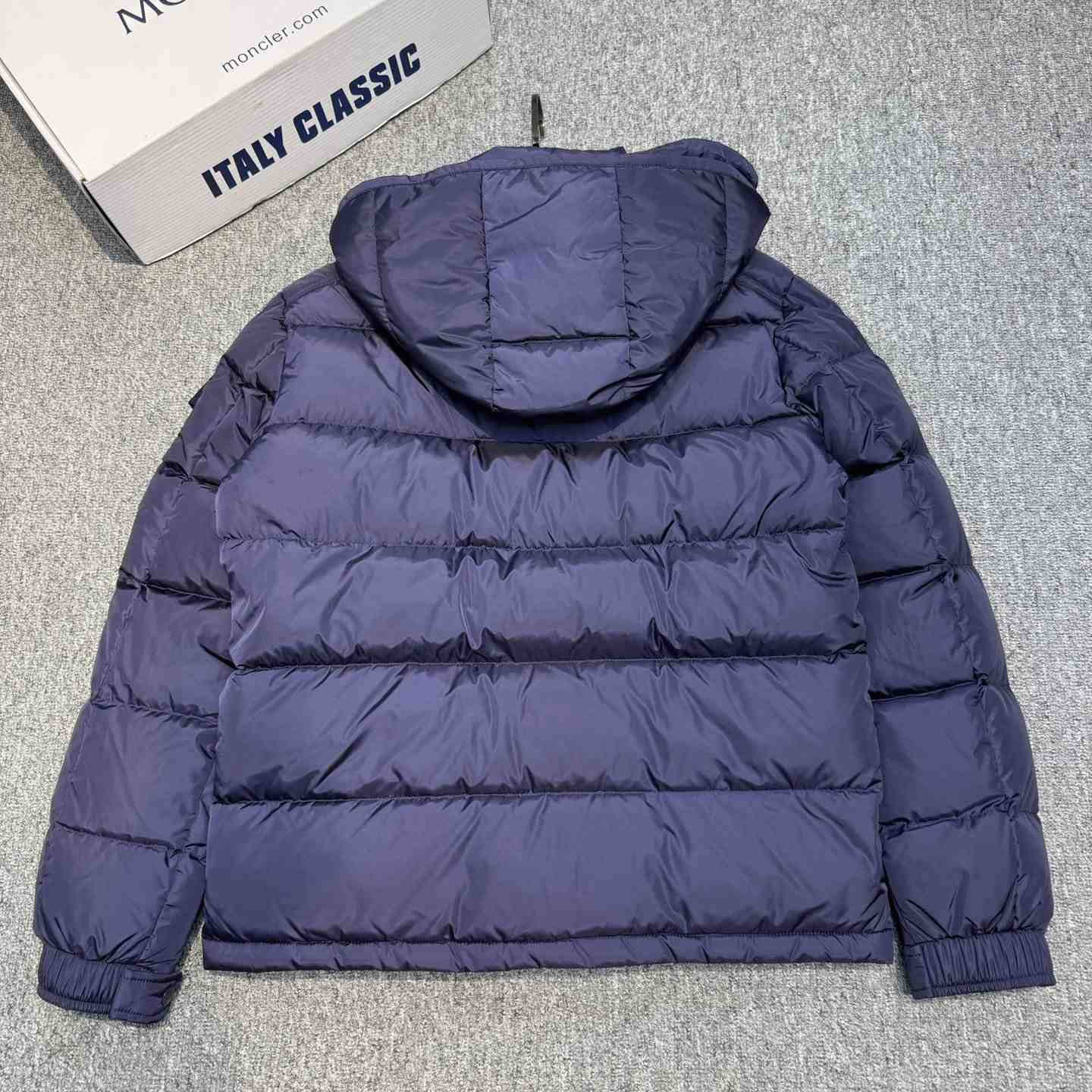 Moncler Maya Matte Short Down Jacket - DesignerGu