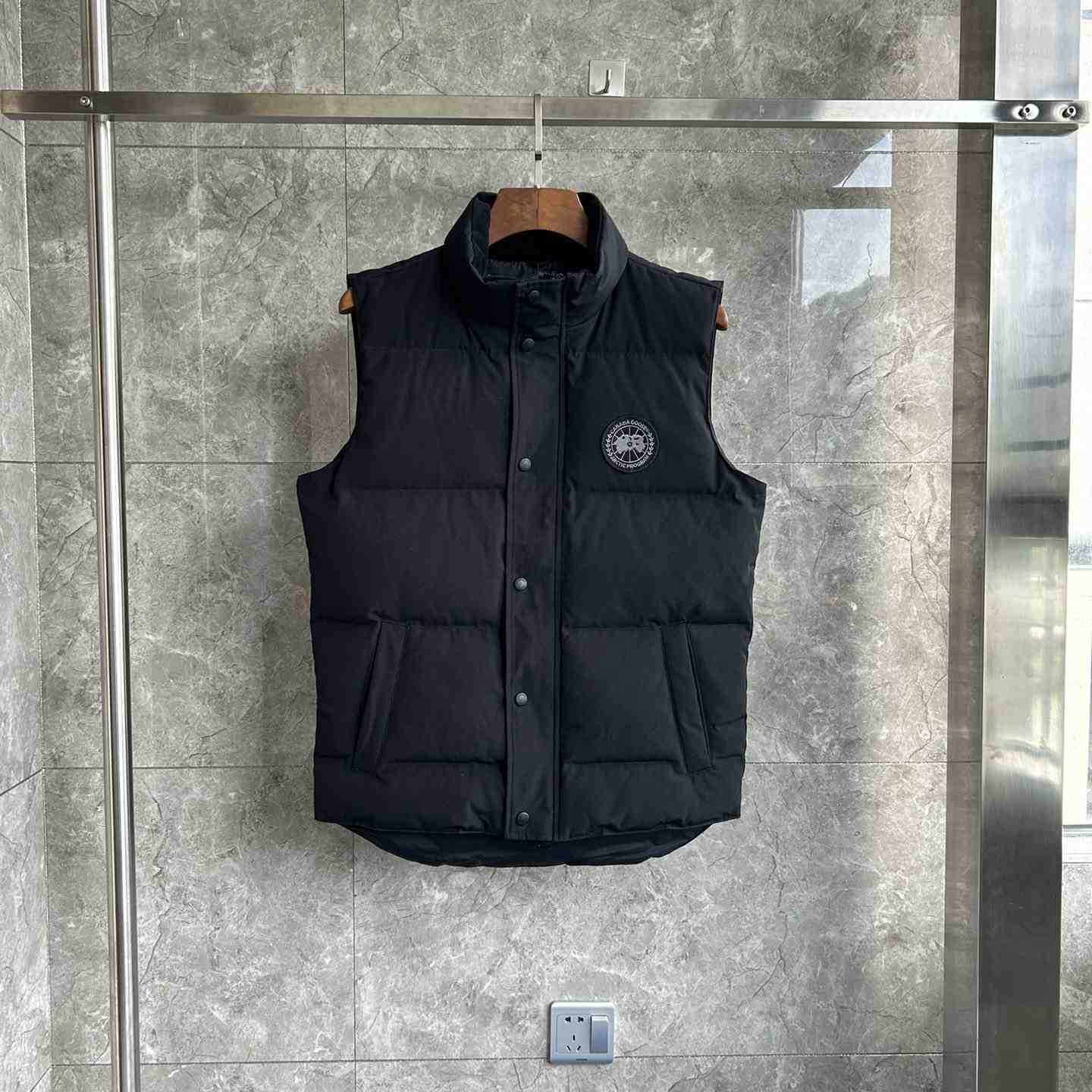 Canada Goose Freestyle Crew Vest - DesignerGu
