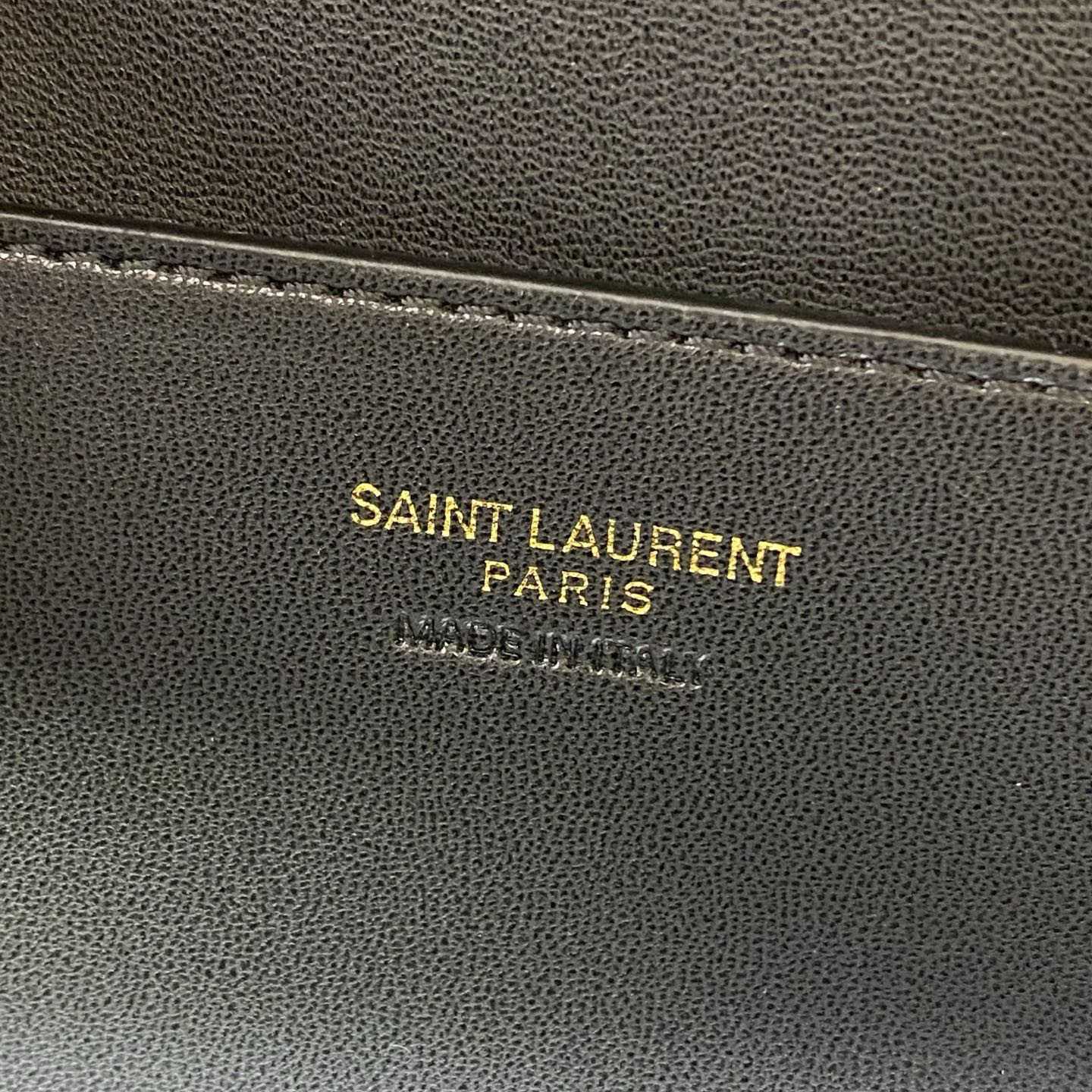 Saint Laurent GABY Vanity Large In Lambskin - DesignerGu