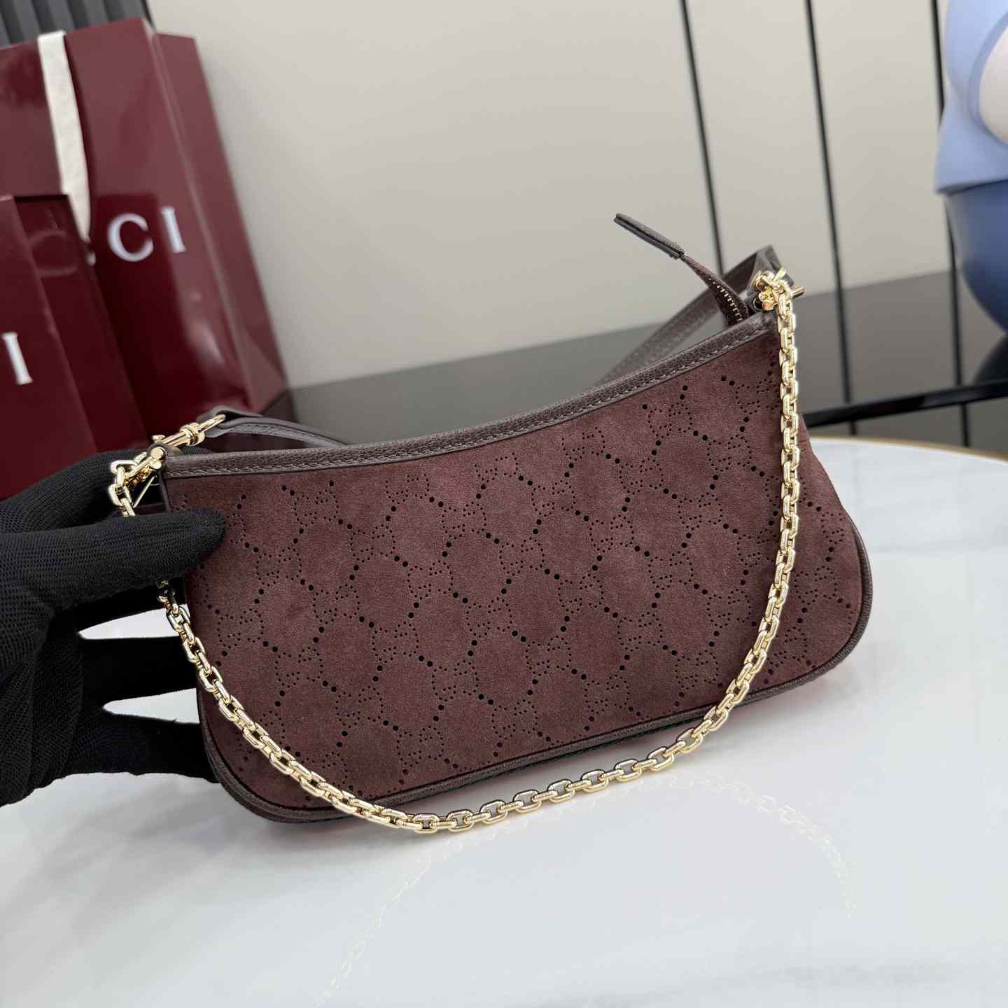 Gucci Gossip Small Shoulder Bag A0070U - DesignerGu
