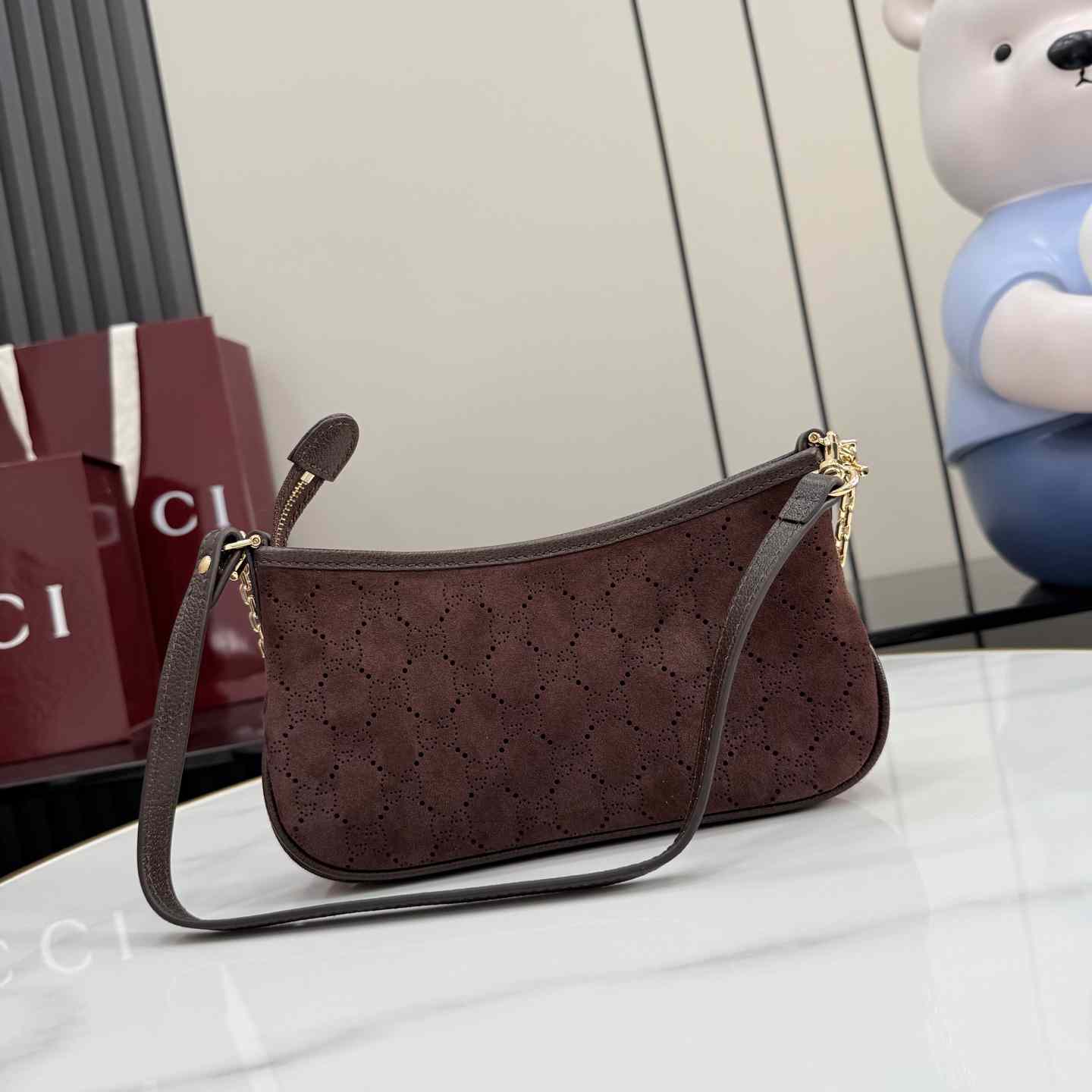 Gucci Gossip Small Shoulder Bag A0070U - DesignerGu