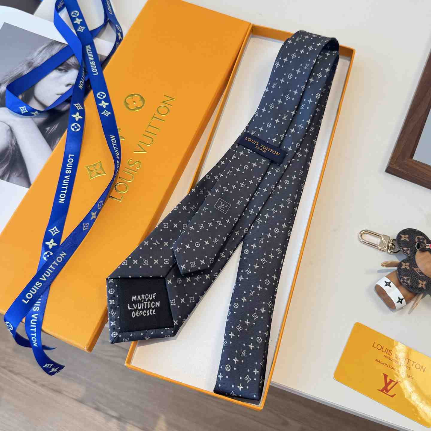 Louis Vuitton Stormy Monogram Tie M97528 - DesignerGu