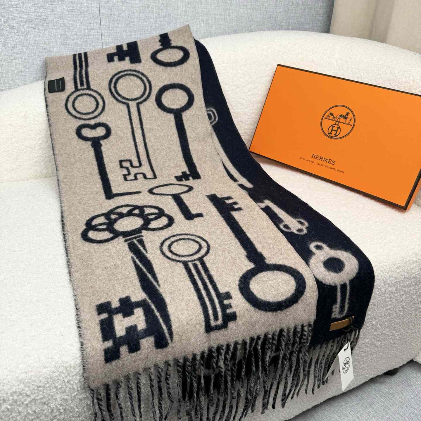 Hermes Casaque Porte-Clefs Scarf - DesignerGu