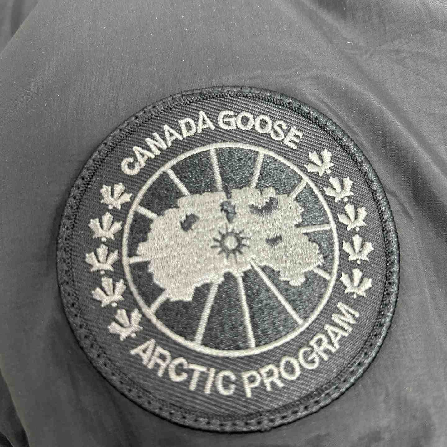 Canada Goose Lawrence Puffer Jacket   - DesignerGu