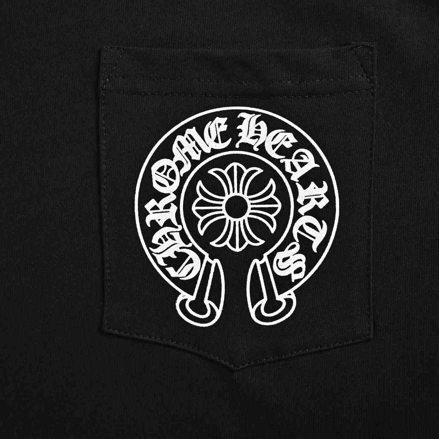 Chrome Hearts Las Vegas Exclusive Horseshoe Black Long Sleeve Tee  - DesignerGu