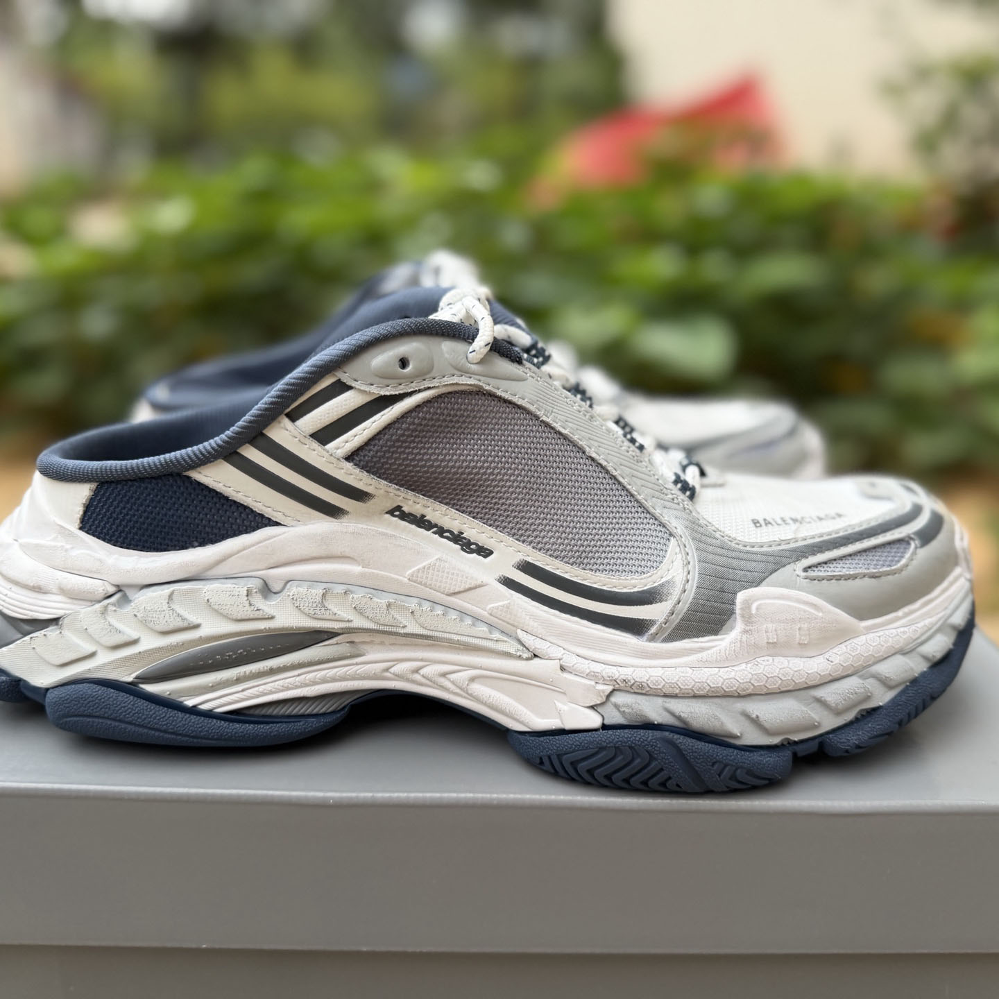 Balenciaga Triple S .2 Sandals - DesignerGu
