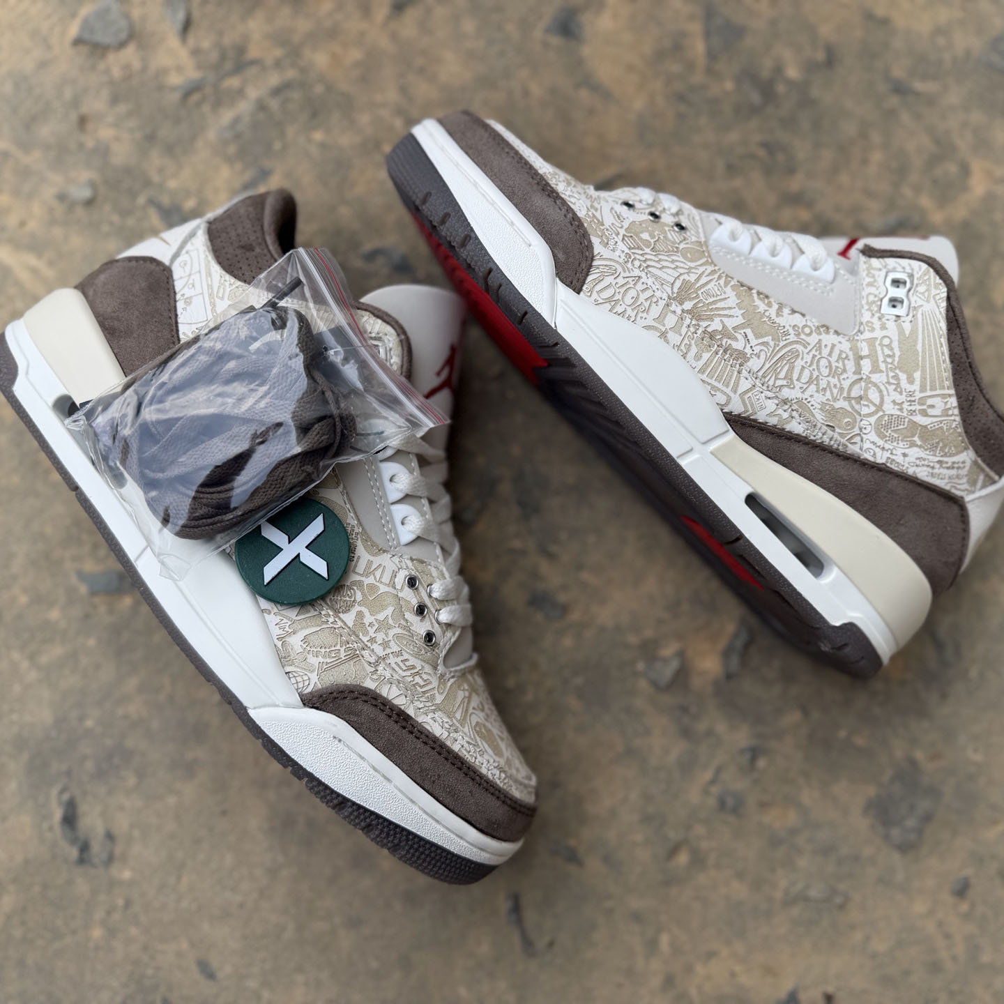 Air Jordan 3 Retro Laser Sneakers   JA1369-001 - DesignerGu