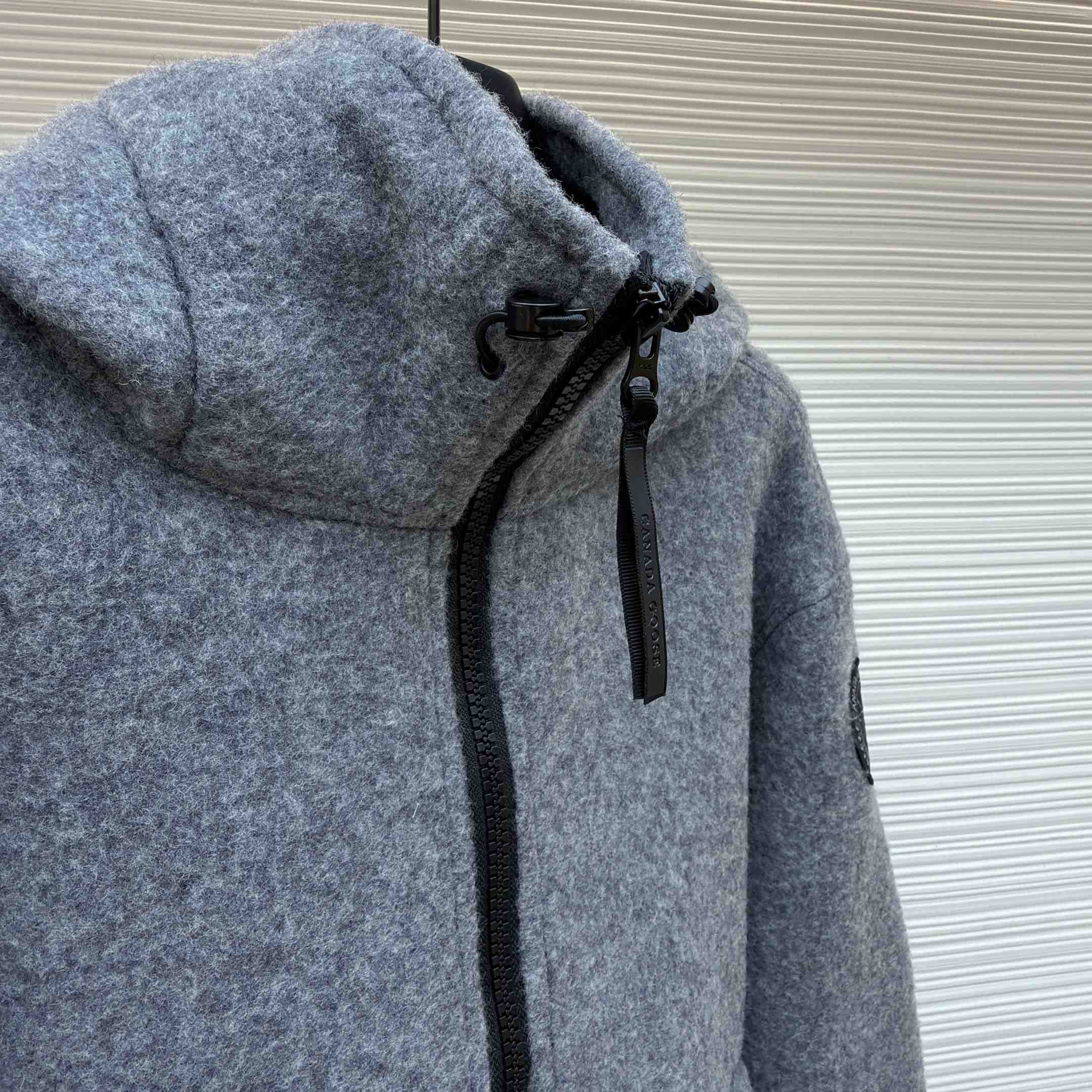 Canada Goose Chilliwack Fleece Hooded Bomber Jacket - DesignerGu