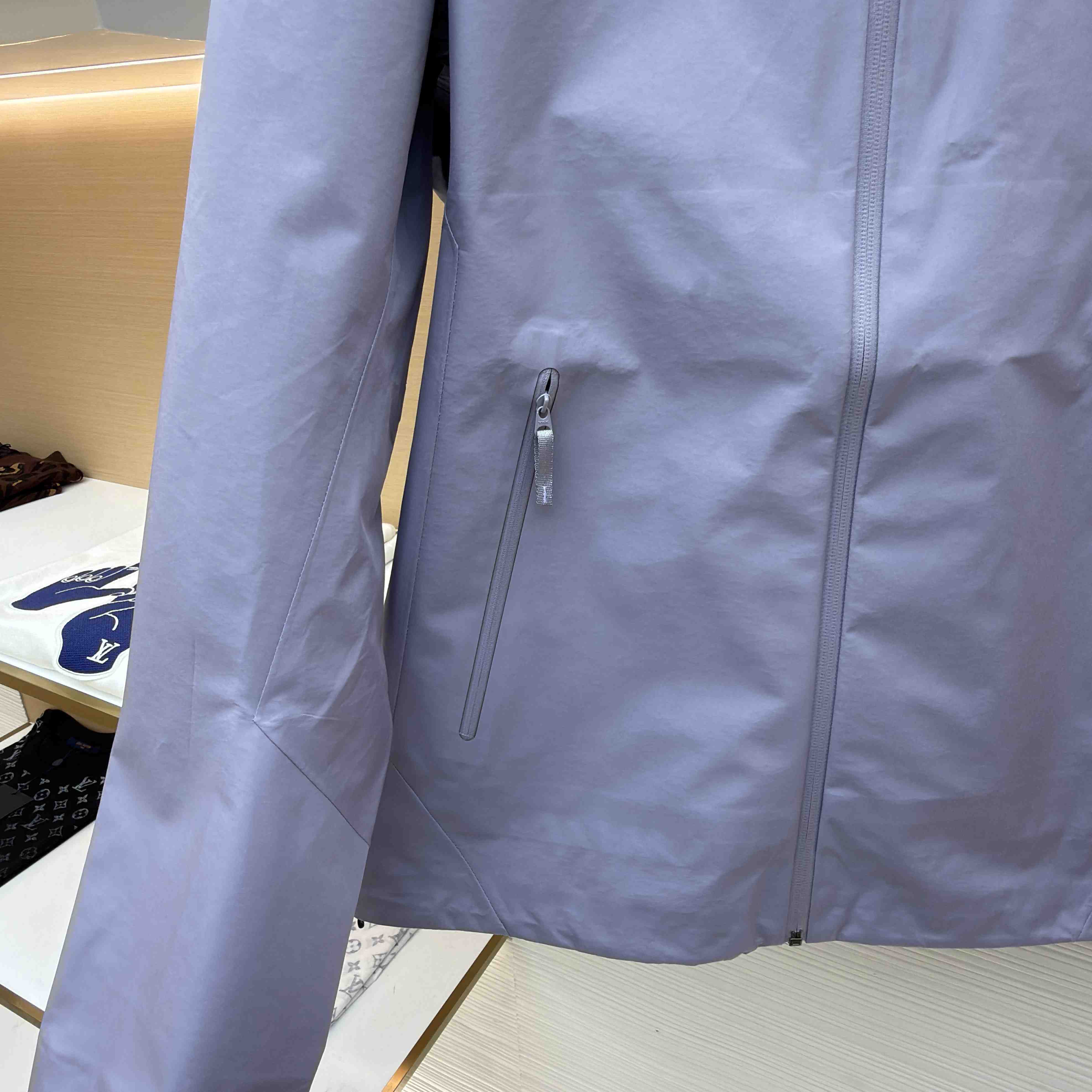 Arc'teryx Beta LT Jacket  - DesignerGu
