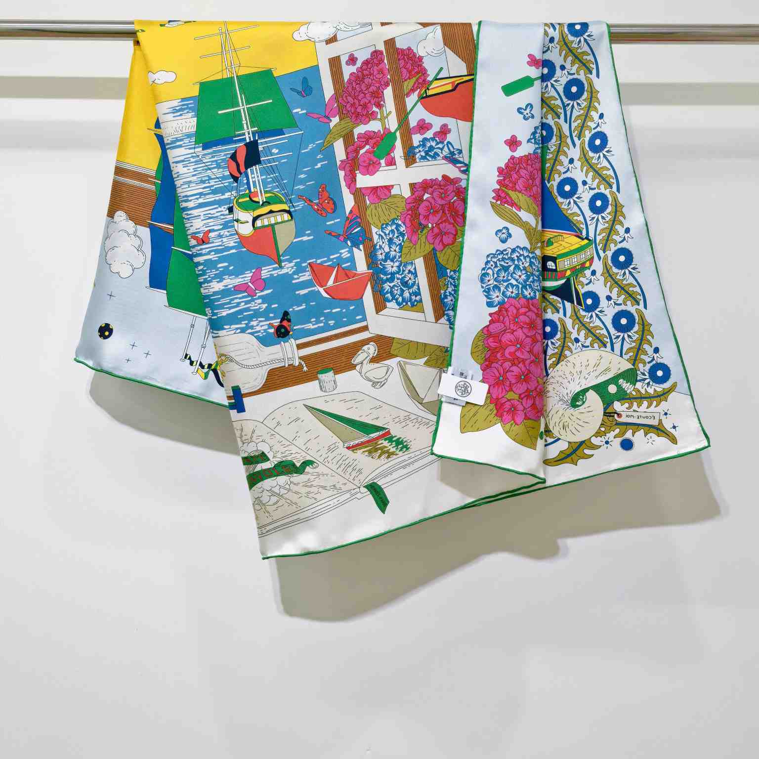 Hermes L'Esprit s'Envole Scarf 90 - DesignerGu